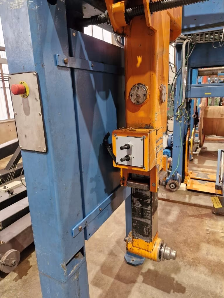 img05 kukama 1600mm portal pay off, model tal16