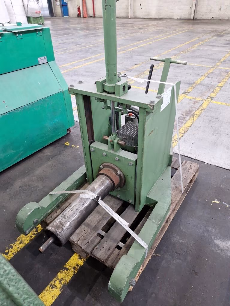 img03 vhf eÜka 630 single cone pay off with ebu3 braking system