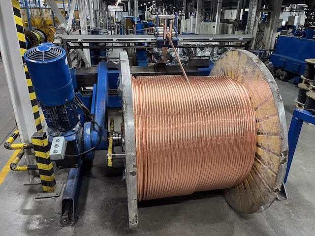 img03 comprex 1250mm cantilever take up