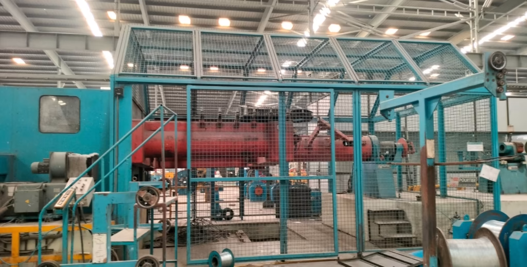 img01 pourtier 2000mm single twist steel wire armouring line