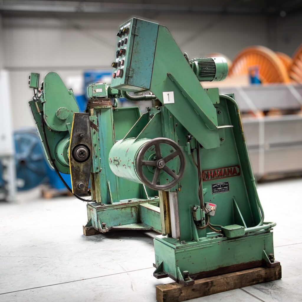 img01 hamana 1600mm column type pay off