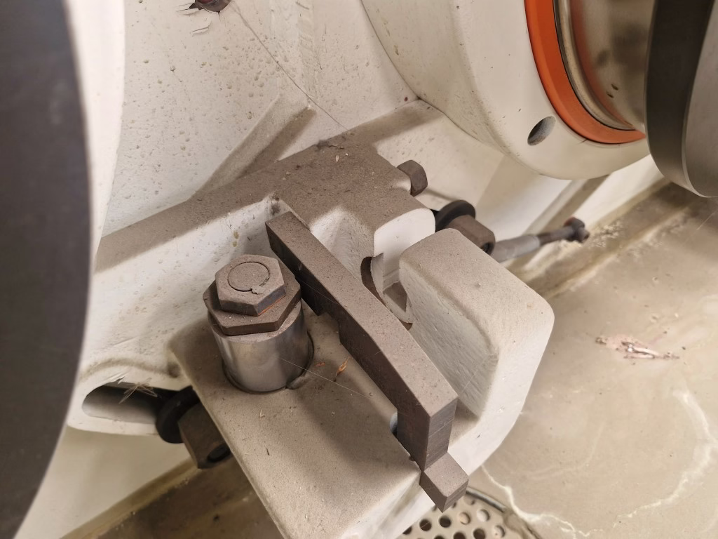 img03 sictra 13 dies rodbreakdown bench, 13 motors