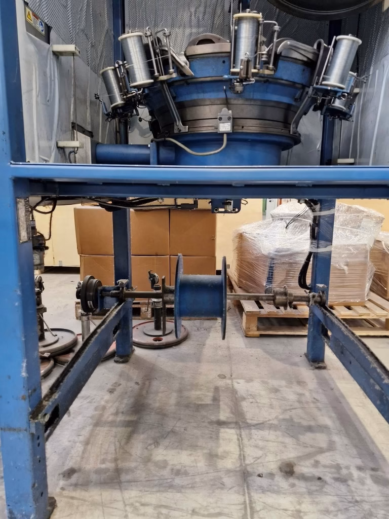 img04 wardwell speedmaster 100 16 bobbins braider