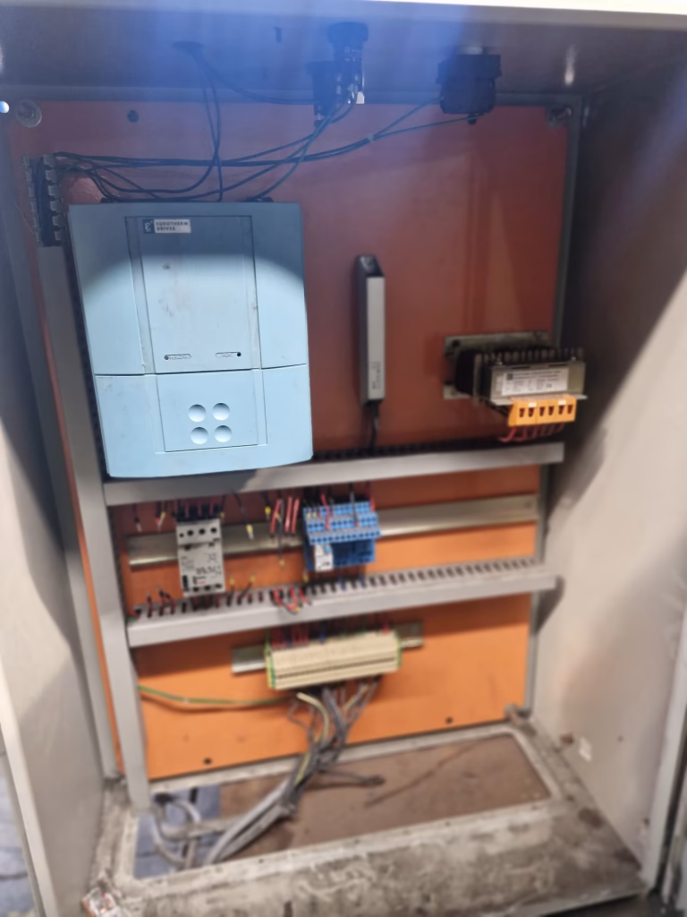 img06 northampton 630mm double twis