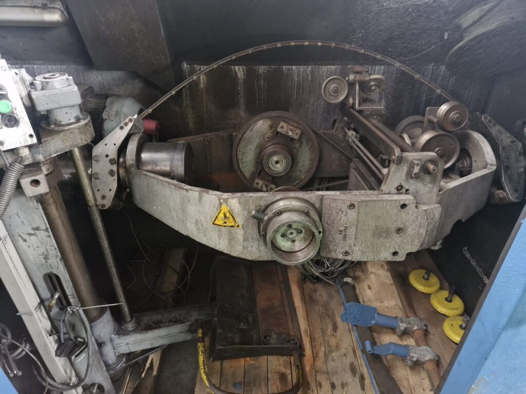 img01 niehoff 630mm double twist buncher, model d631