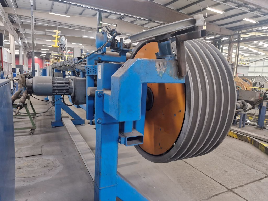 img02 maillefer mhe sb 1200 horizontal accumulator, 200 meter