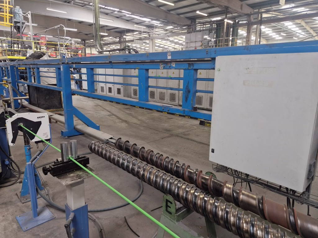 img04 maillefer mhe sb 1200 horizontal accumulator, 200 meter