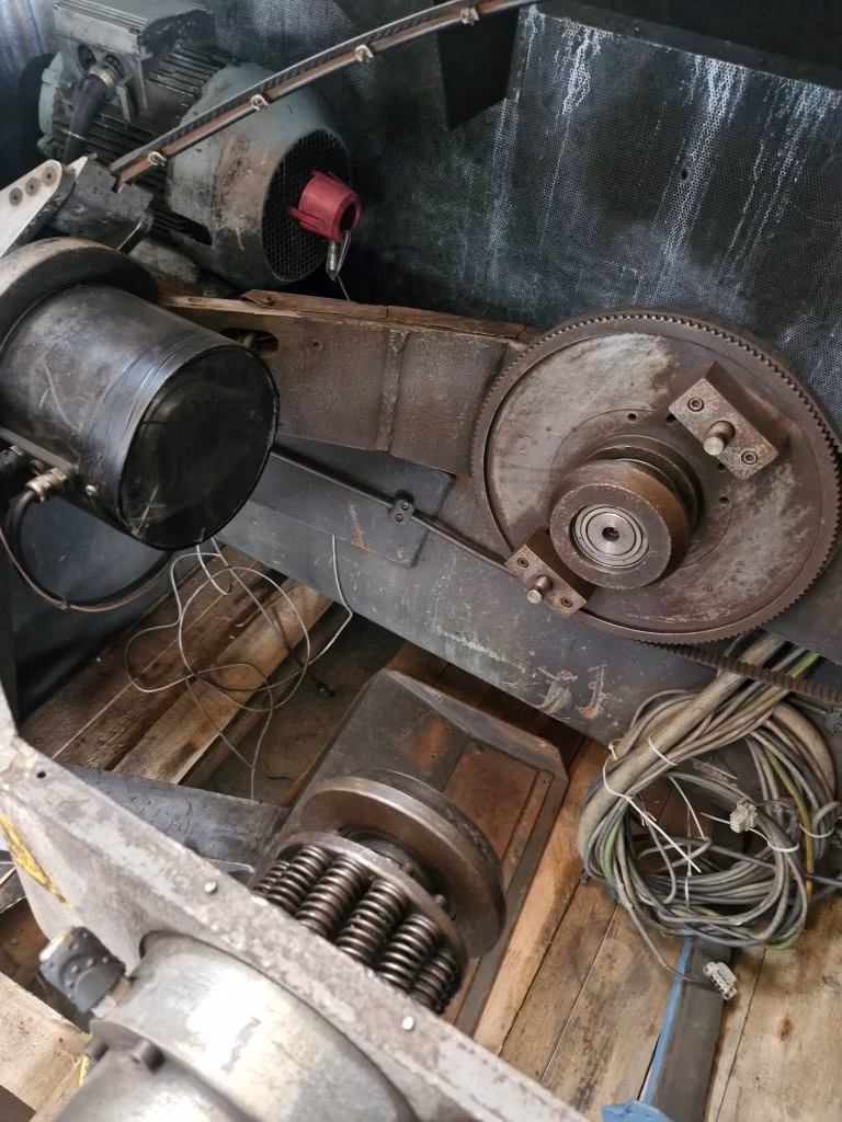 img05 niehoff 630mm double twist buncher, model d631