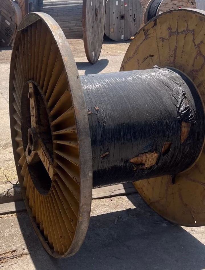 img01 1600mm steel bobbin